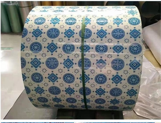 700-2000mm Genişliği Yapı malzemesi için önceden boyanmış Ppgi Z100 Soğuk lastikli çelik sarmal