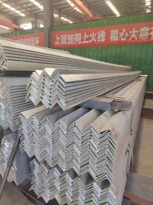 Rekabetçi 40x40x4mm ile Endüstriyel Karbon Eşit Demir Eşit Köşel Çelik İnşa