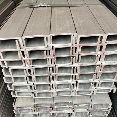 GB Standart Sıcak Valla Karbon U Kanal Çelik Boyutları Q235 SS400 ASTM A36 ST37 S235jr S355jr