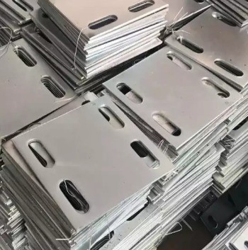 Ofis Binası Dış Duvar Sistemi için Modern Tasarımlı Çelik Karıştırılmış Plak
