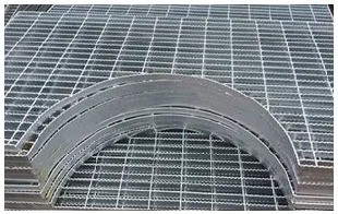Yapı inşaatı için galvanizli çelik ızgara Singapur'da sıcak daldırılmış ve sağlam