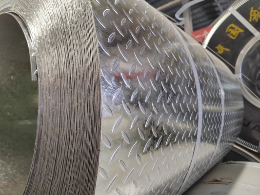 Özelleştirilebilir 40g/m2 Çinko Katman Galvanizli Kalıplı Çelik Taş Özelleştirilebilir Boyutlu