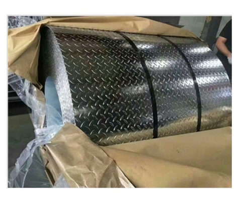 ISO9001 Sertifikalı DX51D Galvanize Pattern Çelik Plakası 5.75*1250mm Z41-Z60 Kaplama