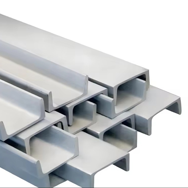 JIS Standart SS400 75x40x4x7mm Metal Bina Malzemesi için U Kanal Çelik 1-12m Uzunluk