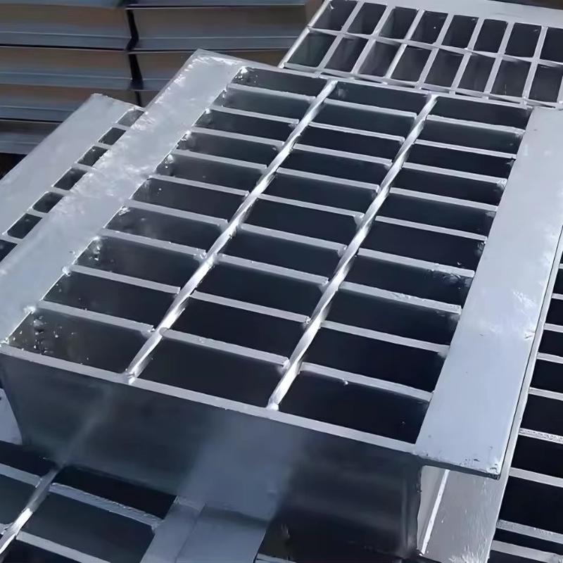 Trench Drains için paslanmaz çelik ızgara 50mm Cross Bar Pitch korozyona dayanıklı
