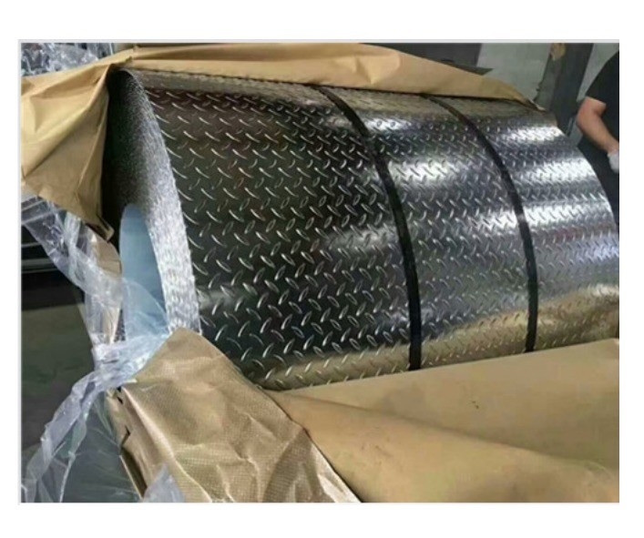 Özel 40g / m2 Çinko Katman Galvanizli Desenli Çelik Plakası ve 13.75mm Kalınlığı